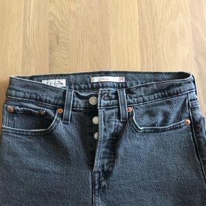 Levi’s wedgie jeans